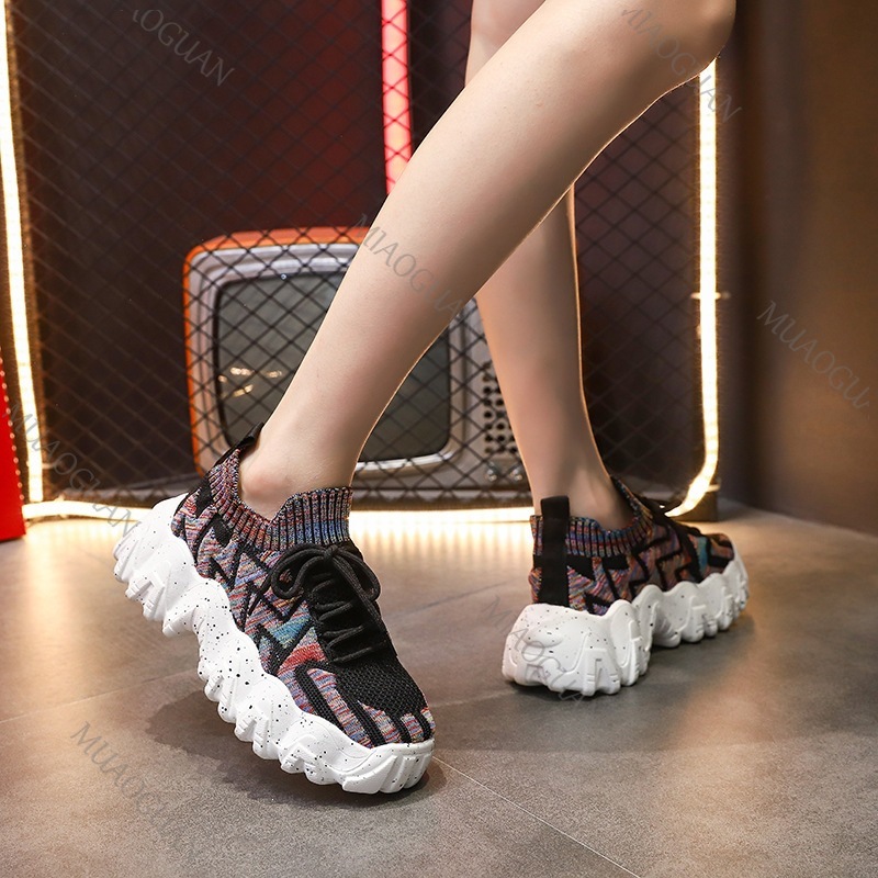 Женские массивные кроссовки на – обзор и цена Running Gear Shoes